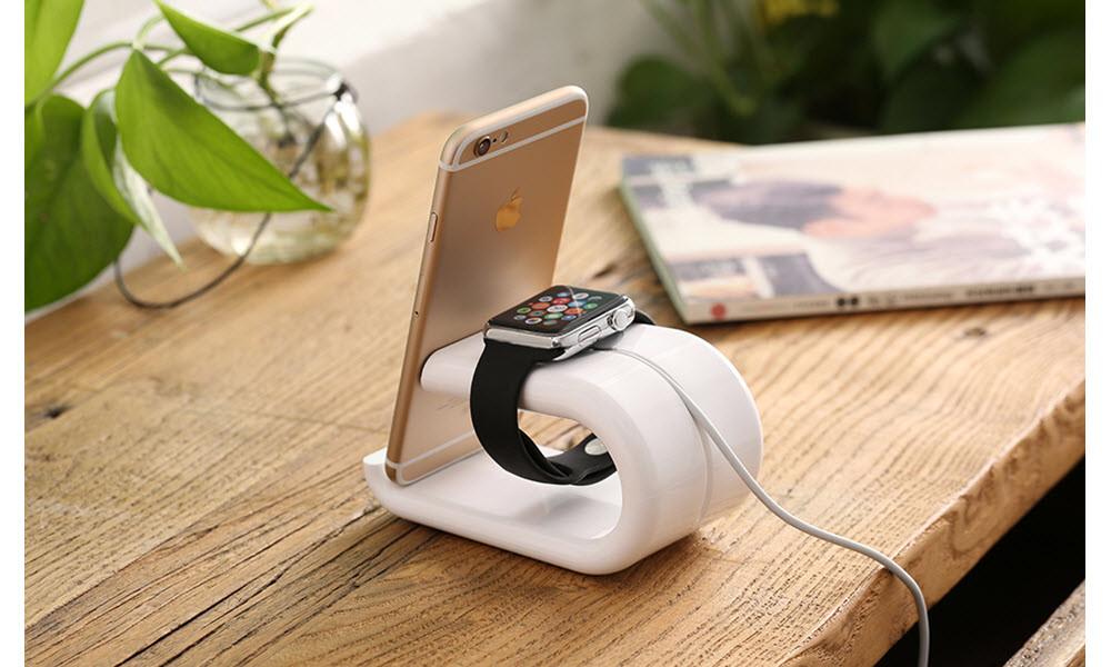 Arctic Apple Watch & iPhone Cradle