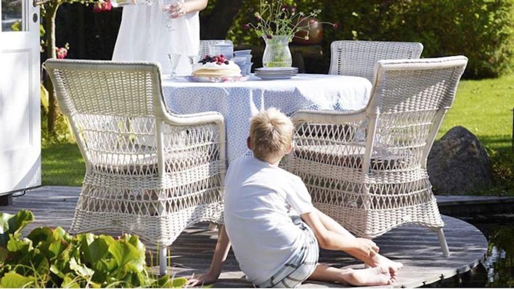 Sika Design Grace Dining Table