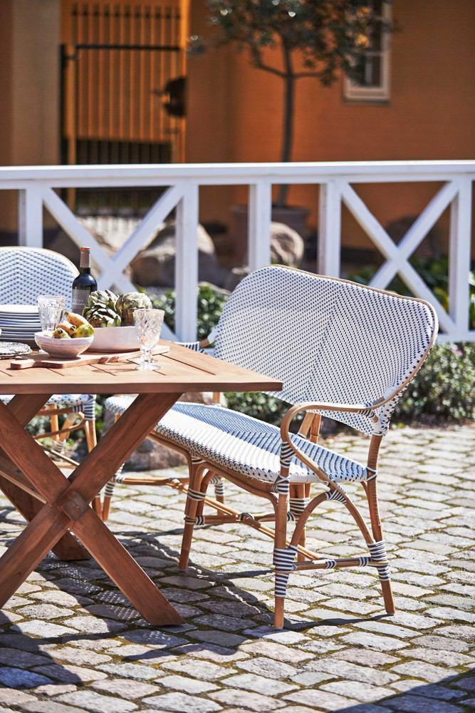 Sika Design Colonial Teak Table