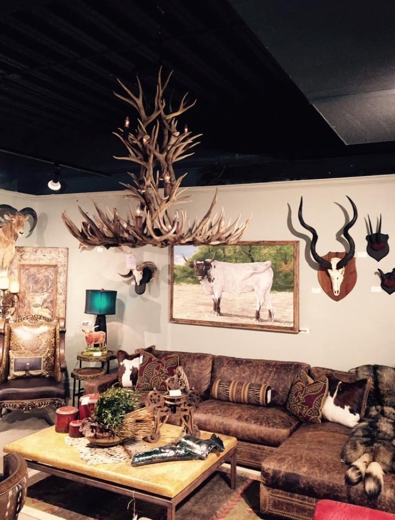 Antlerworx 15 Light European Style Mule Deer Antler Chandelier (AWC-70)