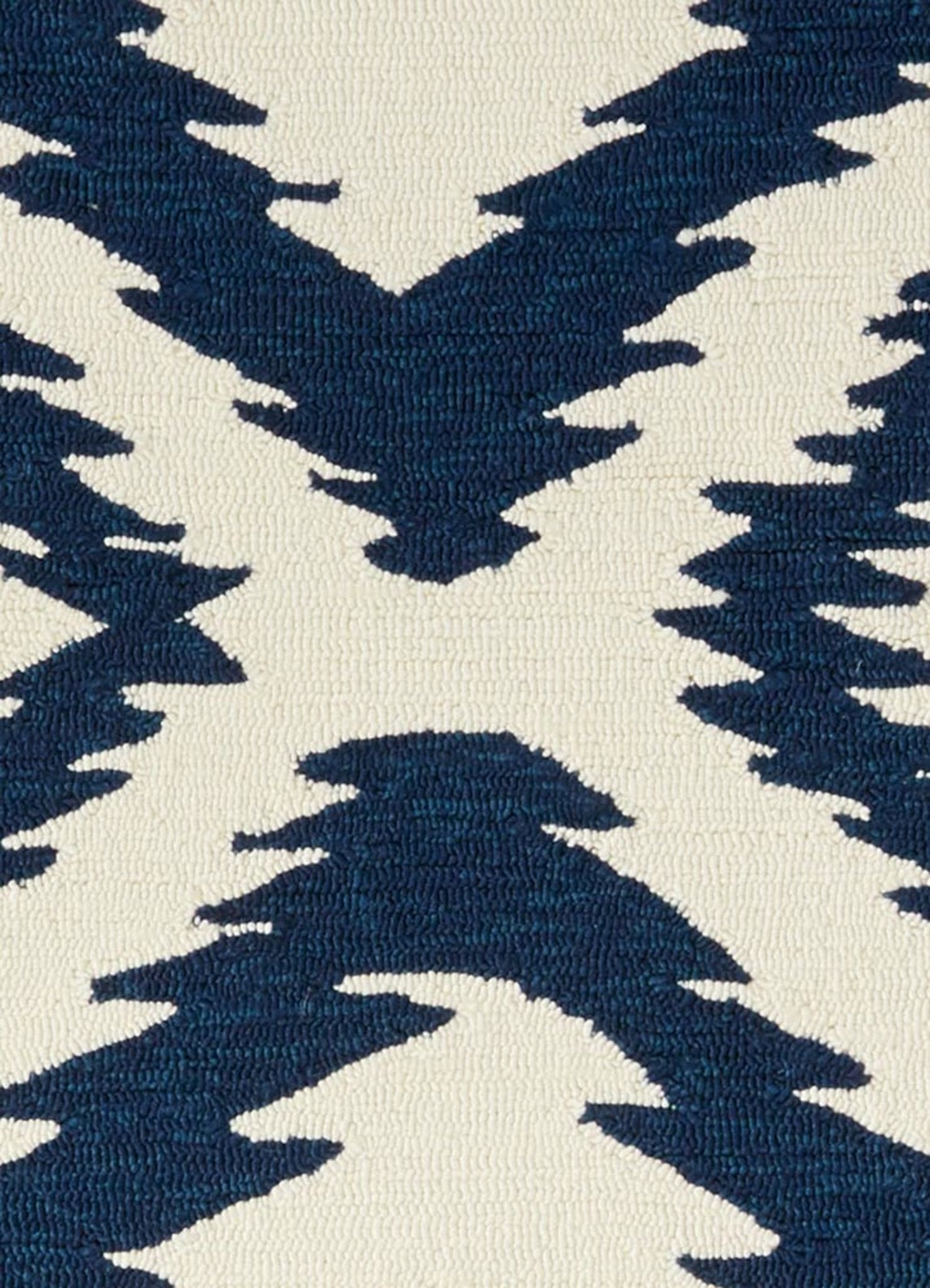 Barberry Egret/Patriot Blue