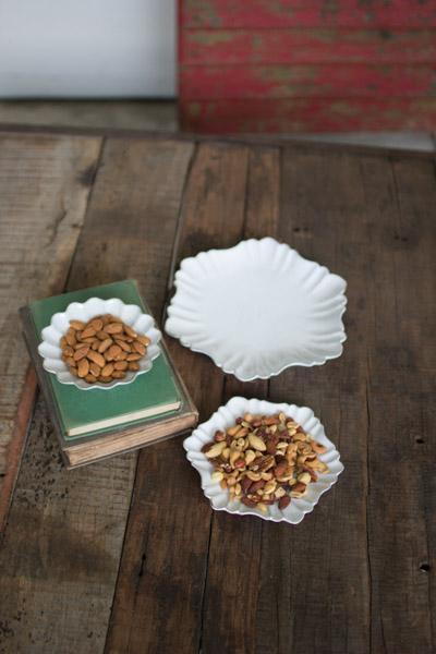 Set Of 3 Ruffled Edge Ceramic Dinnerware   White