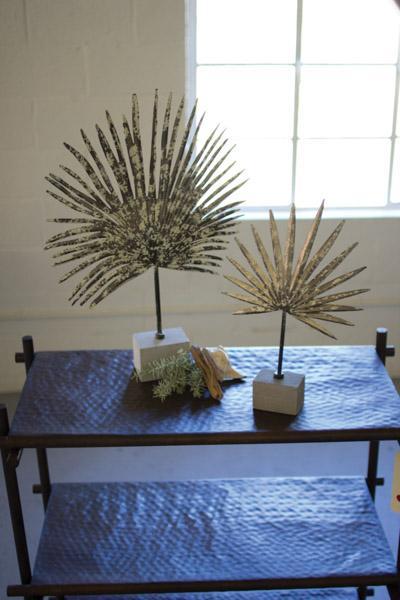 Set Of 2 Metal Palm Leaves With Concrete Bases