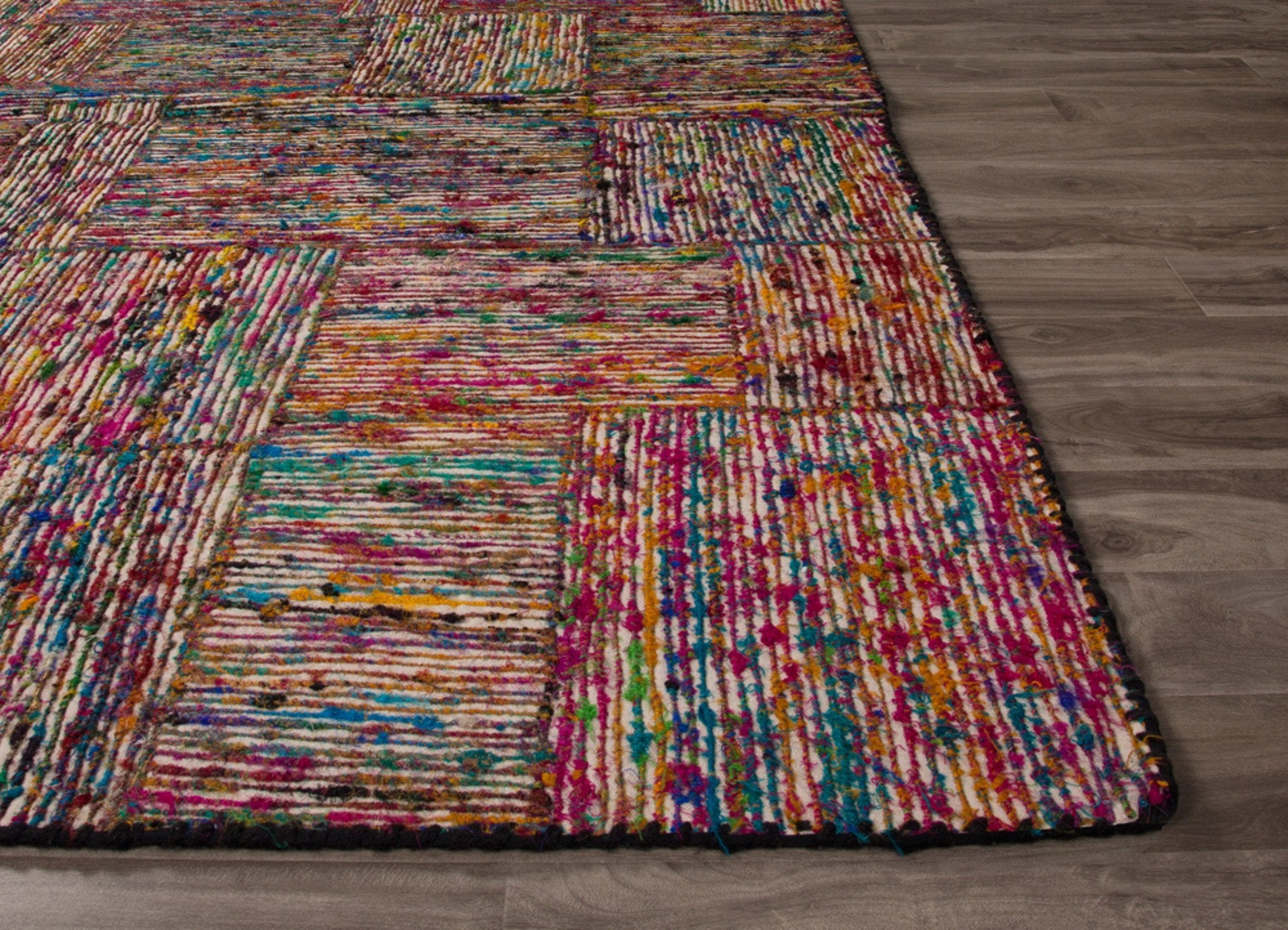 Silk Lane White Swan/Fuschia Purple