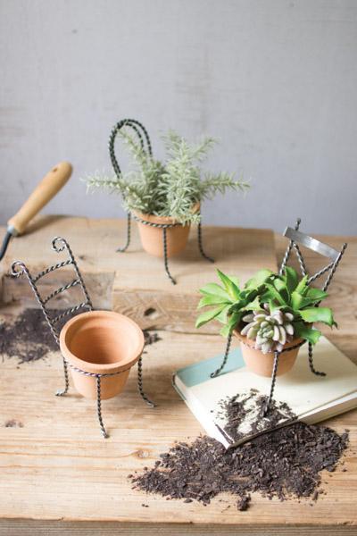 Set Of 3 Wire Chairs With Clay Pots