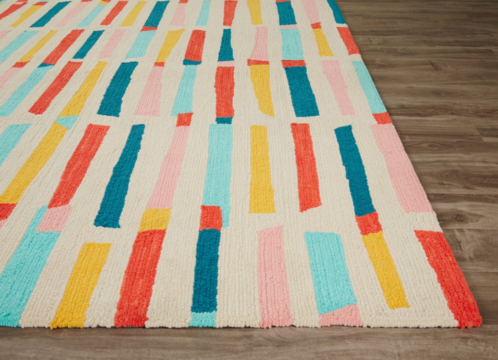 Sticks Winter White/Mandarin Red