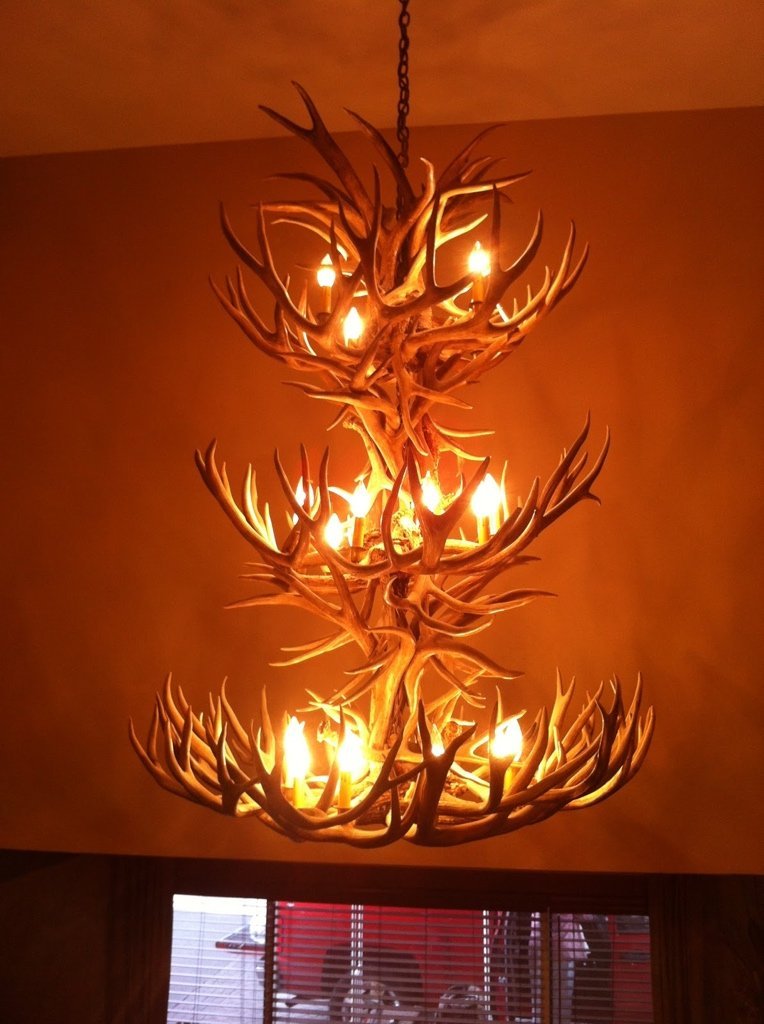 Antlerworx 20 Light Triple Tiered Mule Deer Antler Chandelier (SKU-71)