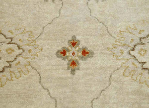 Streco Creamy White/Red Orange Traditional Rug