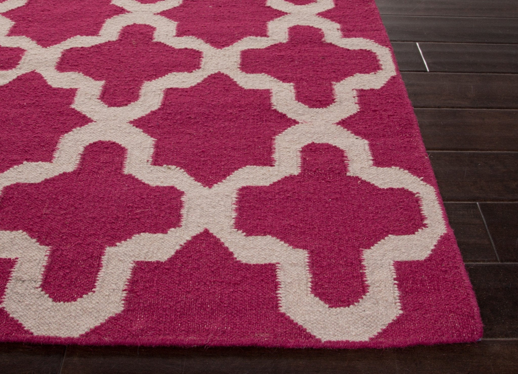 Aster Anemone/Abbey Stone