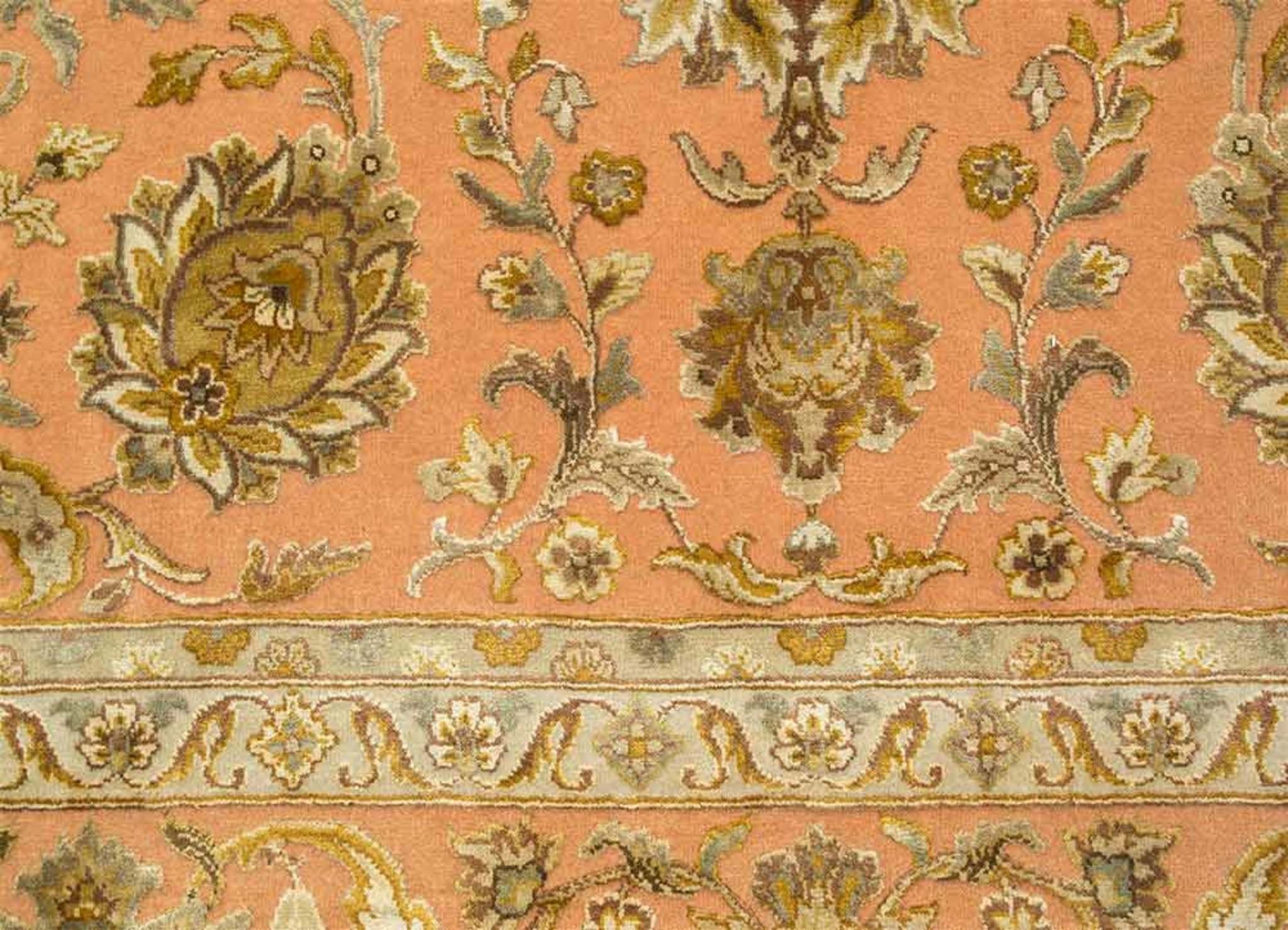 Spectra Peach Bloom Traditional Rug