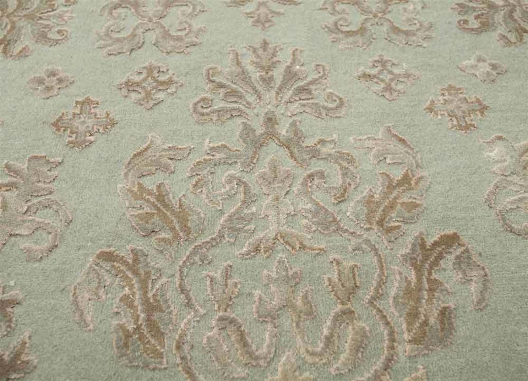 Spectra Spa Blue Traditional Rug