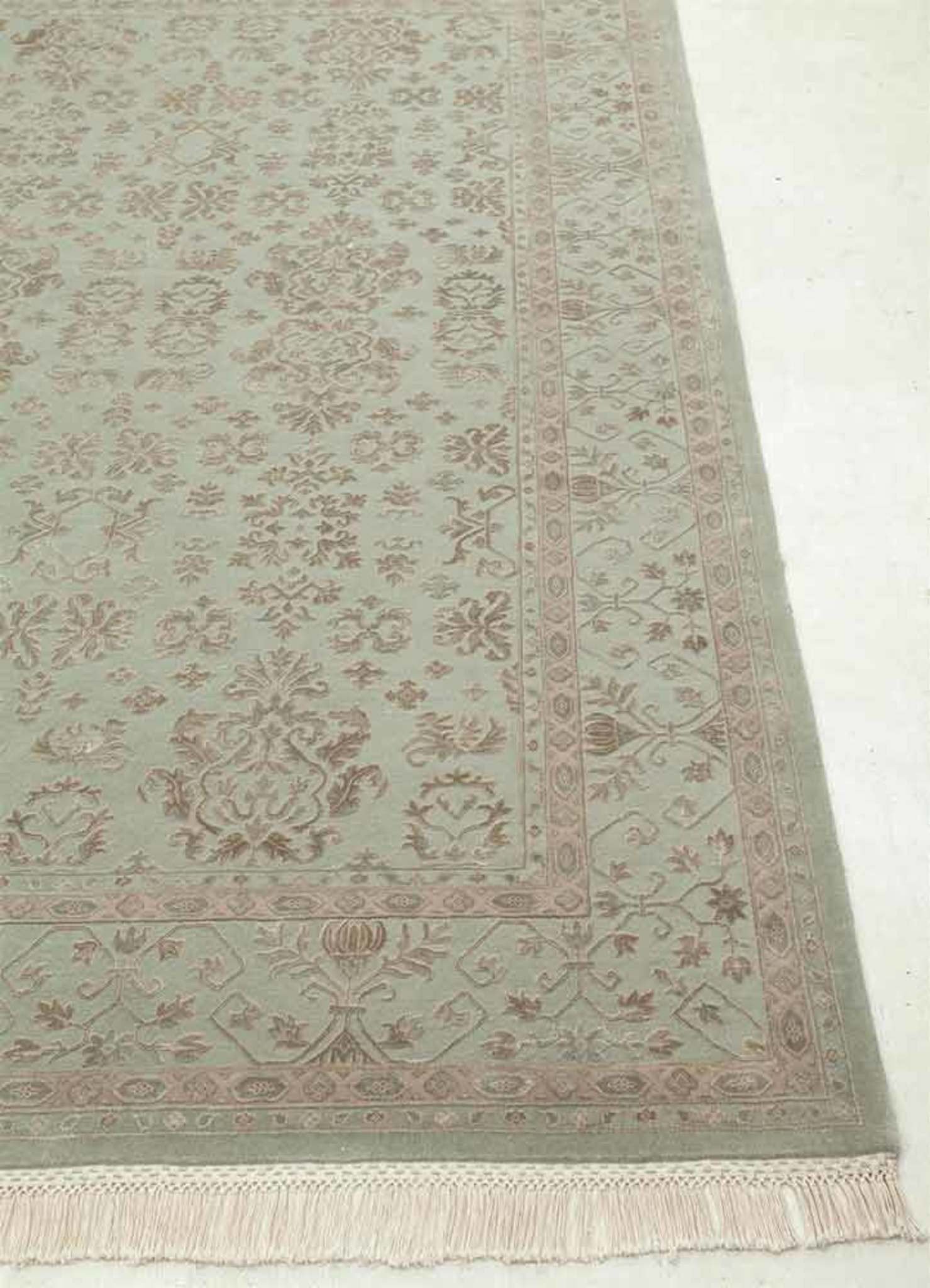 Spectra Spa Blue Traditional Rug