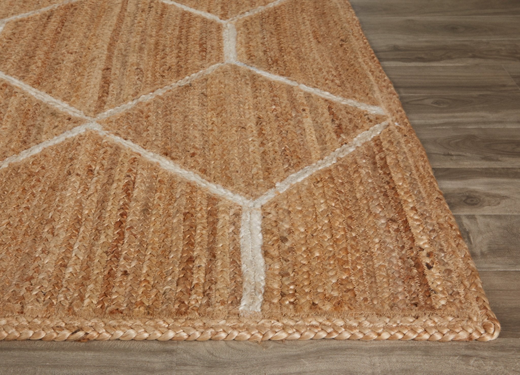 Aten Almond Buff/Whisper White