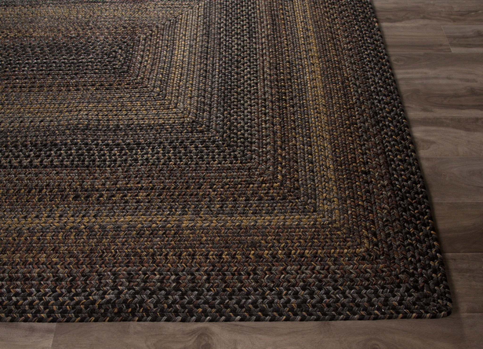 Black Forest Raven/Plum Kitten