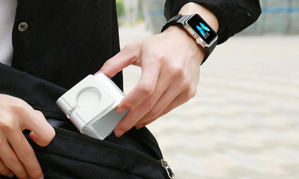 Aluminium Compact Apple Watch Charging Stand Silver